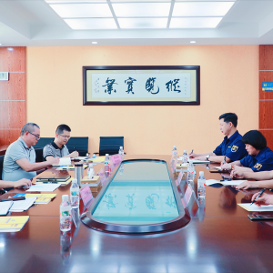 南寧市經(jīng)開區(qū)黨工委書記、管委會主任何尚漢到我司調(diào)研走訪 ... ...